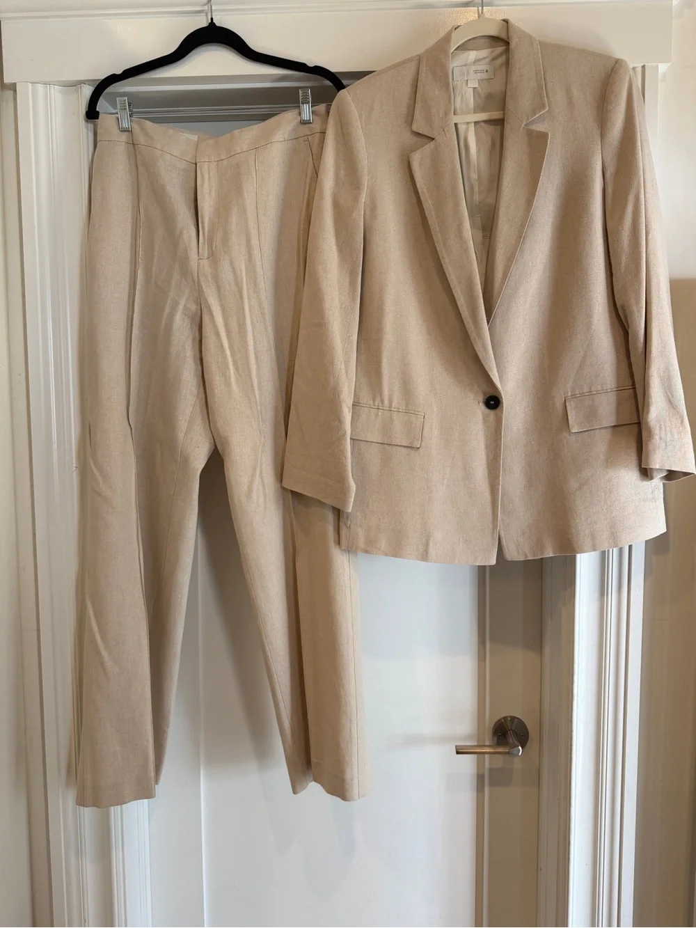 Zara Beige Two-Piece Tailored Linen Pantsuit